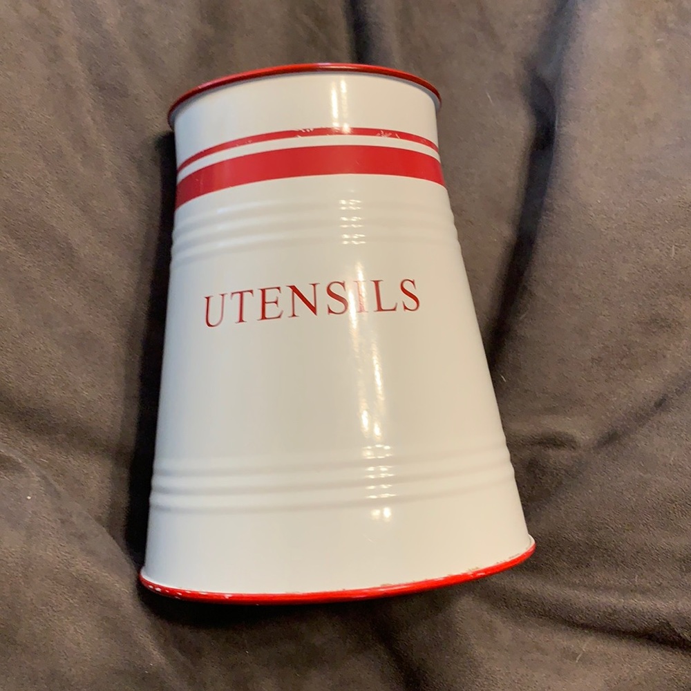 World Market Utensil holder, white and red